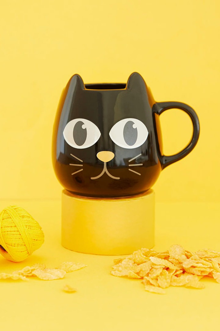 Otvárací pohár pre mačky s objemom 250 ml